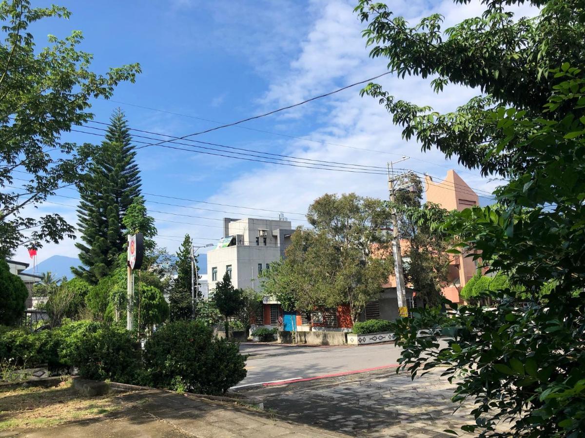 慢水山丘民宿 Slow Water Hill Yuemei Εξωτερικό φωτογραφία